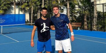 (Видео) Калин Ивановски учи од Новак Ѓоковиќ