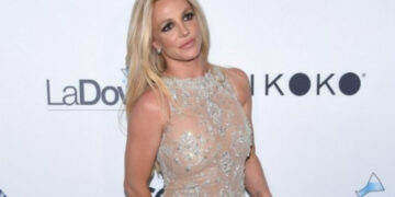 (Видео) Бритни повторно шокира: објави експлицитно видео, полугола се извртува во кревет