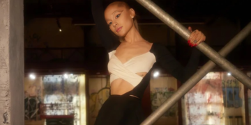 По четири години Аријана Гранде објави нова песна