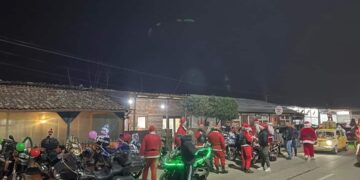 (Видео) Дедо Мразовци на мотори низ Свети Николе