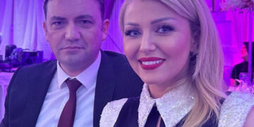 Трето дете во семејството: Бујар Османи и неговата сопруга добија син