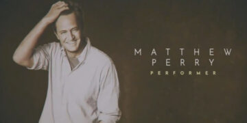 (Видео) Метју Пери доби посвета на Еми наградите: публиката во солзи