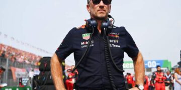 Ново откритие – Хорнер испраќал пораки со сексуална конотација