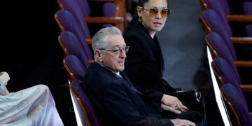 80-годишниот Де Ниро  дојде на Оскарите со 35 години помлада девојка, со која има ќерка