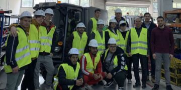 Ученици од специјалното училиште за деца со оштетен слух на практична настава во БРАКО