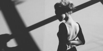 Кога „бездетната“ женска статуа би можела да проговори