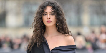 Ќерката на Моника Белучи многу личи на нејзината мајка, луѓето се восхитуваат на нејзината убавина