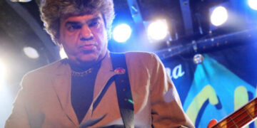 Легендарниот фронтмен на „Дисциплина кичме“ зборуваше за прв пат откако доживеа мозочен удар пред пет години