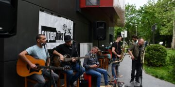 „Сила и нервоза“ – промовиран новиот албум на „Суперхикс“ во Кисела Вода