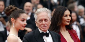 Мајкл Даглас: Ги посетив децата на факултет, сите мислеа дека сум нивен дедо