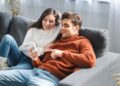 Хороскопски знаци кои не се љубоморни: имаат целосна доверба