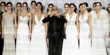 Почина Роберто Кавали