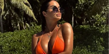 Тијана Ем повторно вљубена во колега, пејачката го освои неговото срце со месеци уживаат во љубовта