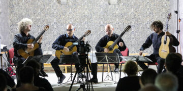 Познати дела од класичната музика до композиции од хрватски автори ќе изведе Хрватскиот гитарски квартет утревечер во Скопје