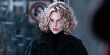 Мишел Фајфер се појави на црвениот тепих, обожавателите се восхитени од нејзината убавина