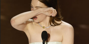 (Видео) Преживувала напади на паника, работела во петшоп – која е двократната оскаровка Ема Стоун