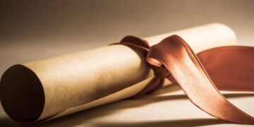 Девојка докторирала на Универзитетот во Аризона на 17-годишна возраст