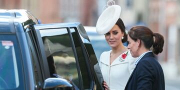 Кејт Мидлтон нема да се појави на парадата во јуни