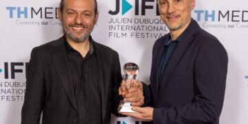 „Лена и Владимир“ награден на Julien Dubuque International Film Festival