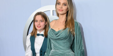 Што значи новата тетоважа на Анџелина Џоли?