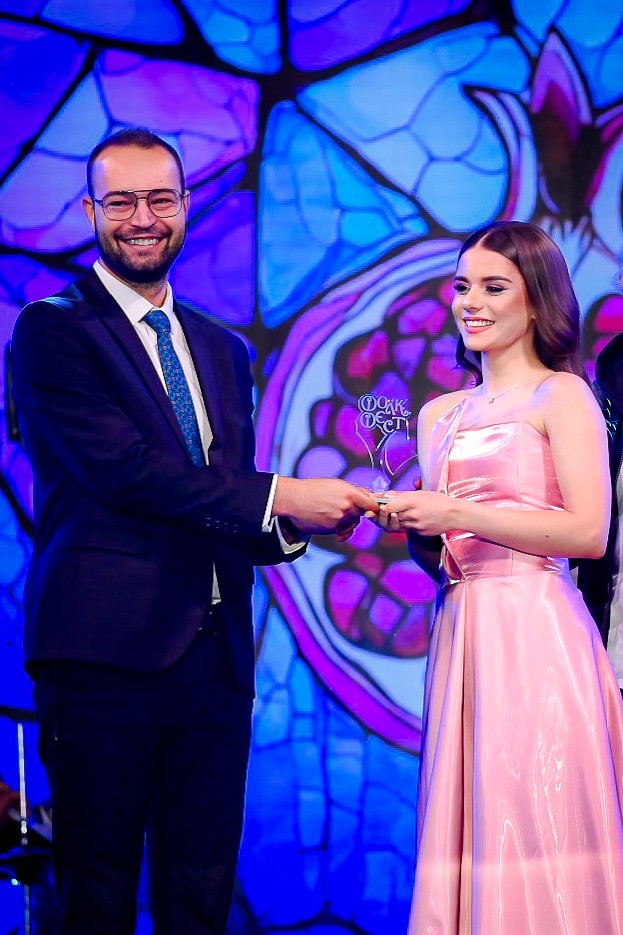 Наградата и ја додели градоначалникот на Валандово, Перо Костадинов