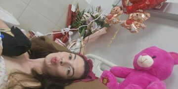 Се огласи од болница скопјанката што се фотографираше кај „Заливот на коските“: Искршила 11 ребра и го оштетила белиот дроб