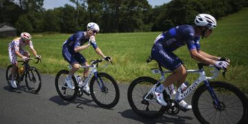 Во Франција се украдени 11 велосипеди од тим на Тур де Франс