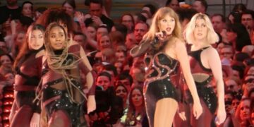 (Видео) Ед Ширан се појави на концертот на Тејлор Свифт во Лондон