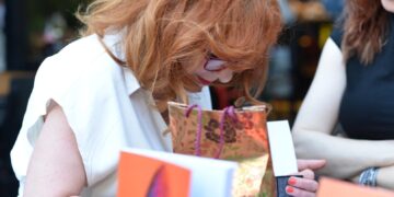 Ана Василевска во Битола ќе ја промовира книгата „Дискретниот шарм на македонскиот филм“