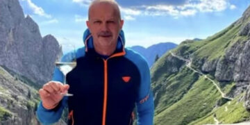 Загина извршниот директор на „ауди“ во Италија: страствениот планинар падна од висина од 3.000 метри