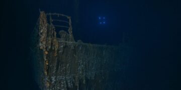 Камерите кај „Титаник“ ја снимија оградата на потонатиот брод: „Повеќе не е иста“