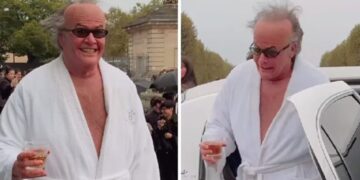 Обожавател побара потпис од Анџелина Џоли, и даде постер со Бред Пит на него