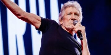 Основачот на Пинк Флојд, Роџер Вотерс повика на меѓународна изолација на Израел