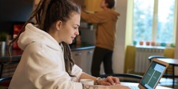 Како музиката влијае на вас додека играте онлајн казино игри