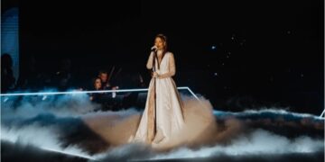 Следбениците ги коментираат најновите фотографии на Крис Џенер: „Нереални стандарди за убавина“