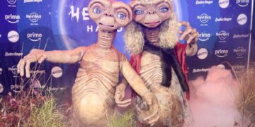 (Видео) Кралицата на Ноќта на вештерките, Хајди Клум и оваа година воодушеви со својата маска