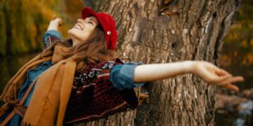 (Видео) Таа е новата Ријана: Тајла освои 3 награди на MTV EMA и испиша историја на 22 години