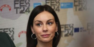 Познатата српска актерка Слобода Миќаловиќ претепана во Белград