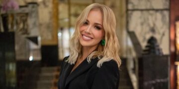 Јелена Розга: 2024 година ќе ја паметам по љубов, среќна сум и никогаш поисполнета