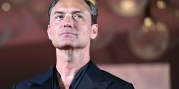 Џуд Ло призна дека бил премногу платен за една од неговите улоги, а филмот доживеал целосен неуспех