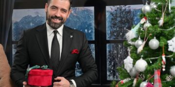 Славејчињата од „Крешендо“ пеат во новата песна на Павле Камилоски „Иде Нова година“