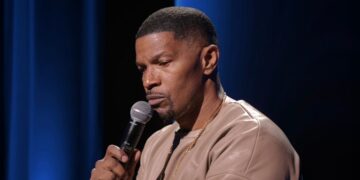 (Видео) Џејми Фокс: Имав мозочен удар минатата година, се борев за живот