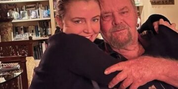 Ќерката на познатиот актер Џек Николсон сподели ретка семејна фотографија со актерот