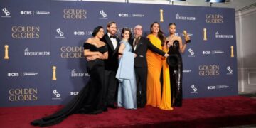 (Видео) Златниот глобус ја отвори сезоната на награди: два филма и една серија ја „победија“ конкуренцијата