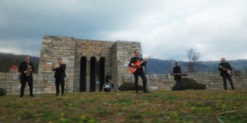 (Видео) „Те љубам“ – нова песна од Браво бенд