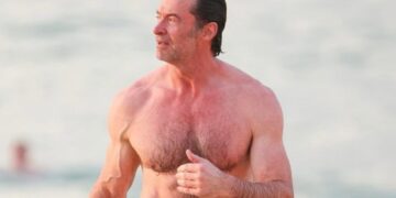 Холивудскиот заводник Хју Џекмен ја потврди новата врска