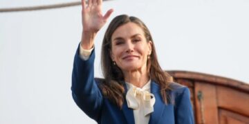 Гламурозно, но едноставно: Кралицата Летиција одржа уште една модна лекција