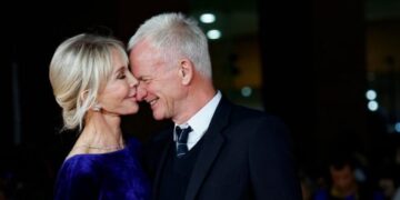 Стинг: Седум часа сексуален однос вклучува вечера, филм и пет часа молење