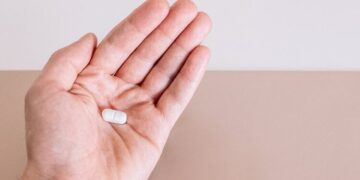 Лекот против болки што го користат милиони може да ја подобри меморијата, тврди студија