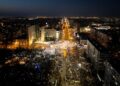 (Фото+видео) Мадона ги поддржа српските студенти